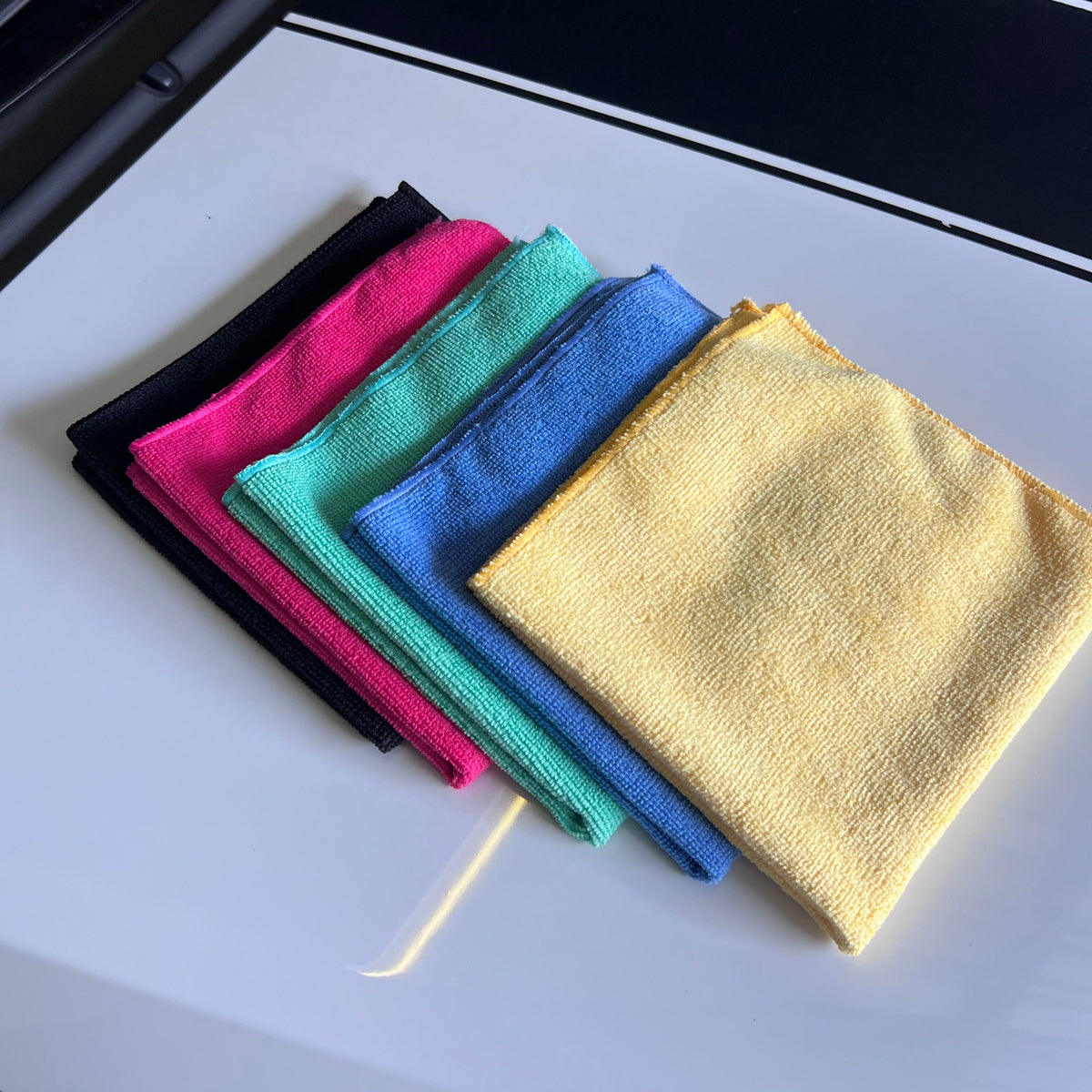 Microfiber Detailing Cloth | Ultra-Soft & Absorbent – Detail By DMP