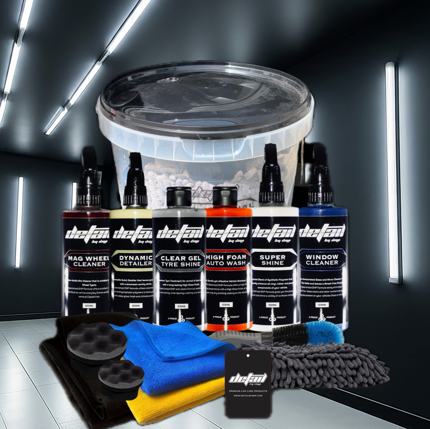 Car Wash Kit with everything you need to detail a car, brushes, sponges, detailing cloths, wash mitt, ceramic coating, polish